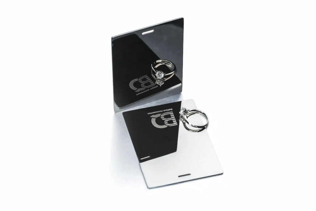 Mirror polishing for accessories and jewelry